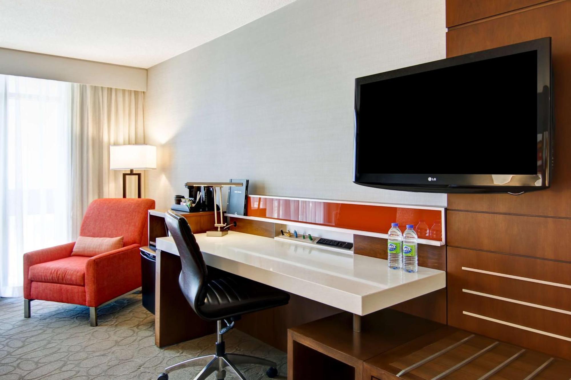 Готель Hilton Mississauga/Meadowvale Екстер'єр фото